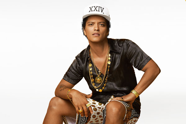 Picking Versace On The Floor : Bruno Mars - The Guitar Mag
